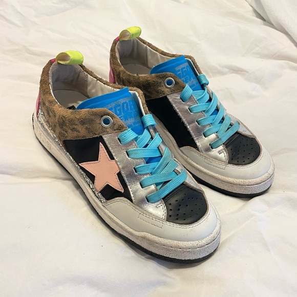 Golden Goose Yeah - Picture 4 of 6